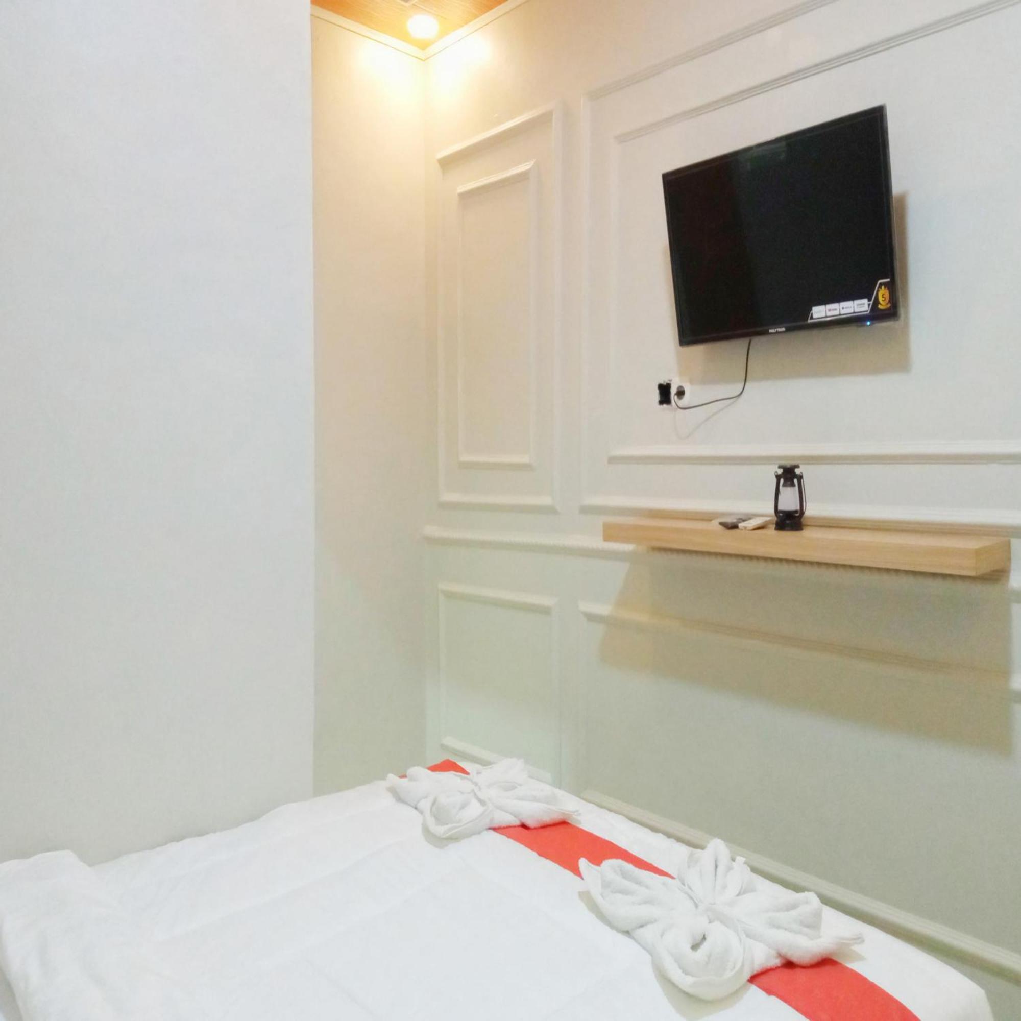 Hotel Rifal Mitra Reddoorz 2*