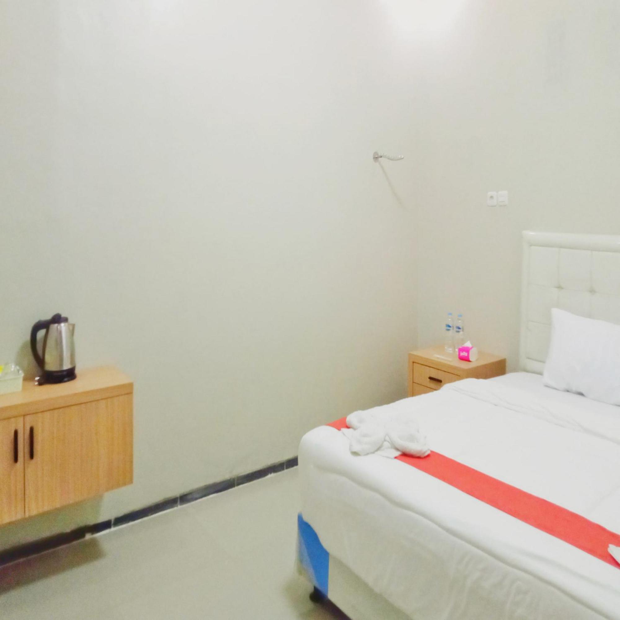 Rifal Mitra Reddoorz 2* Tegal (Central Java)