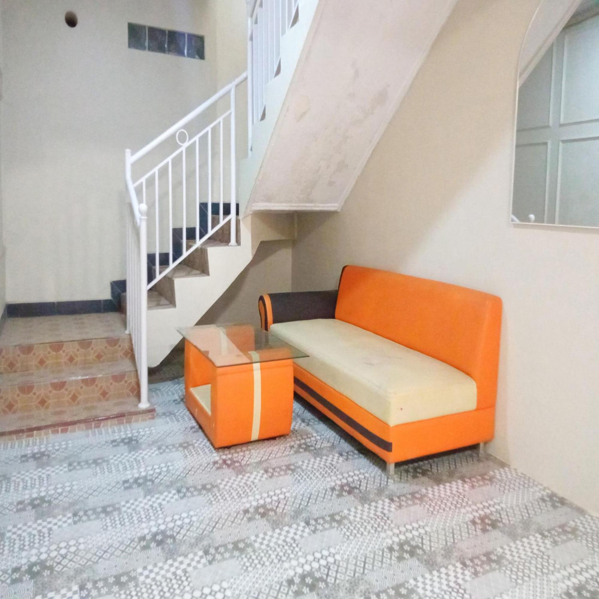 Rifal Mitra Reddoorz Hotel